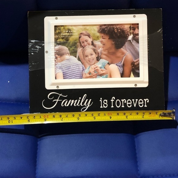 2 photo picture frames, “Family is forever” & “family a whole lot of love" new - Picture 8 of 10